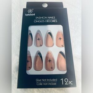 🤍🤍💎Fashion Nails - Black and Pink